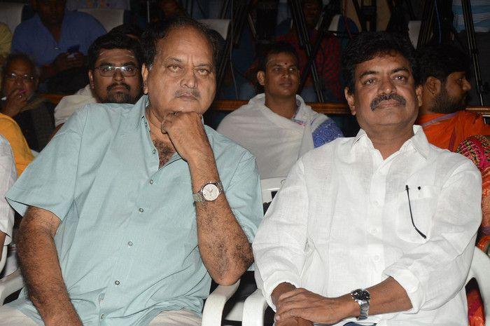 Veda Brahmanas felicitated by Jaisimha Team
