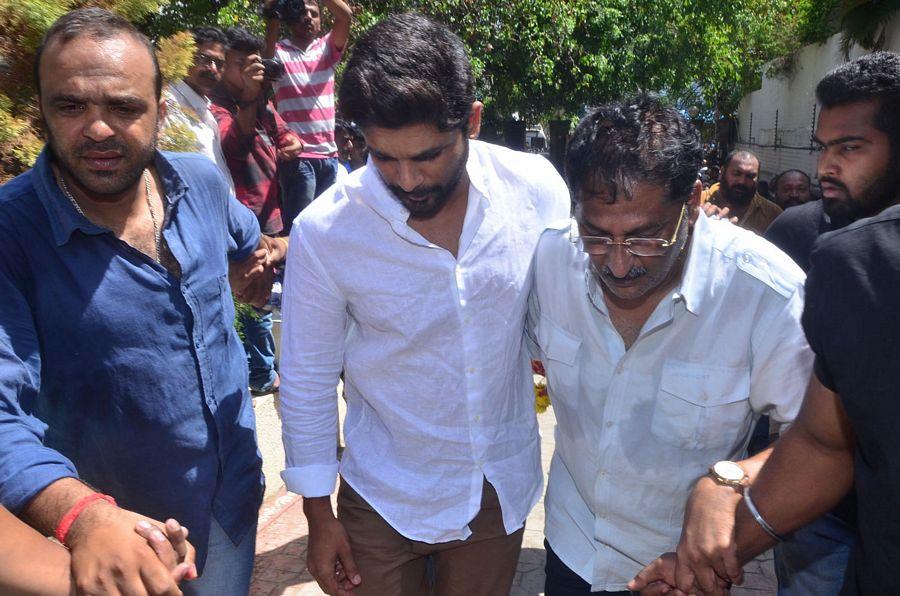 Veteran Director Dasari Narayana Rao Final Journey Photos