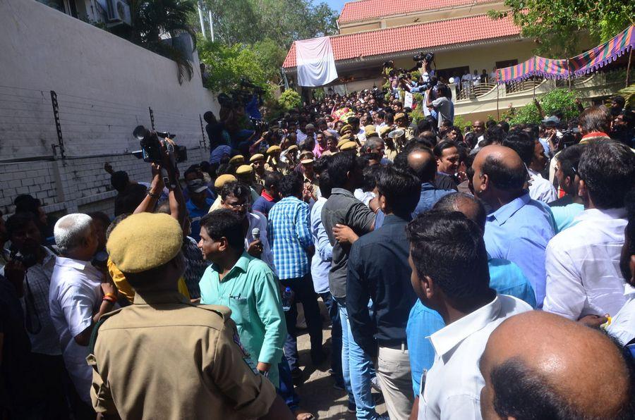 Veteran Director Dasari Narayana Rao Final Journey Photos