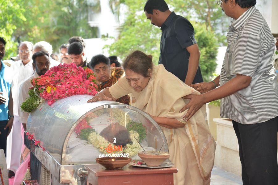 Veteran Director Dasari Narayana Rao Final Journey Photos