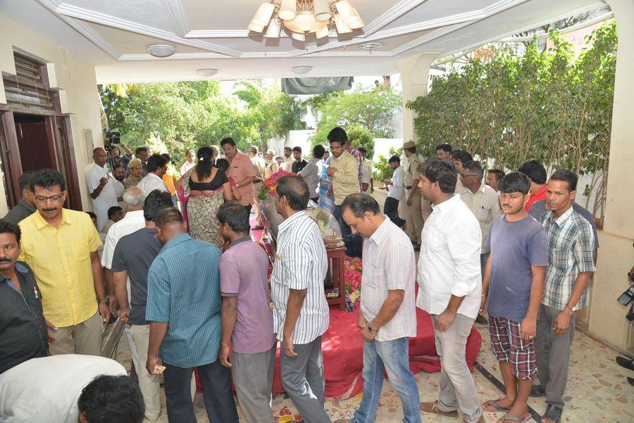 Veteran Director Dasari Narayana Rao Final Journey Photos