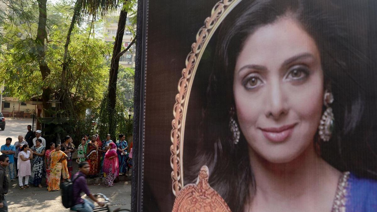 View Pictures: Here's How Fans Paid Tribute To Sridevi In Temples!