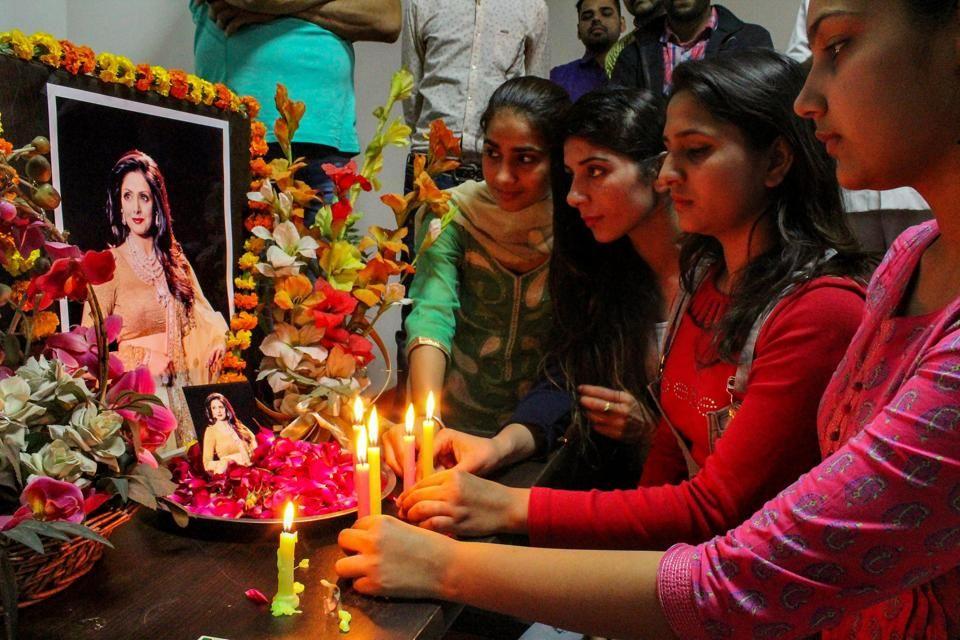 View Pictures: Here's How Fans Paid Tribute To Sridevi In Temples!