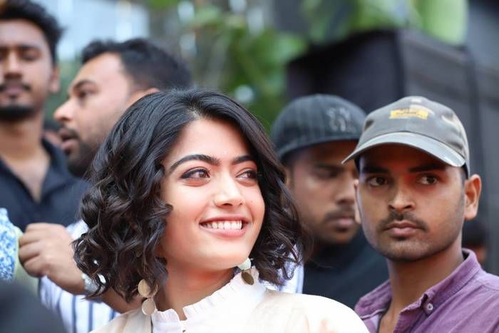 Vijay Deverakonda & Rashmika inaugrates KLM fashion mall