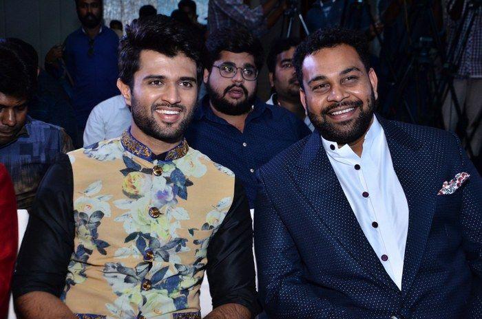 Vijay at KLM Fashion Mall Logo Launch