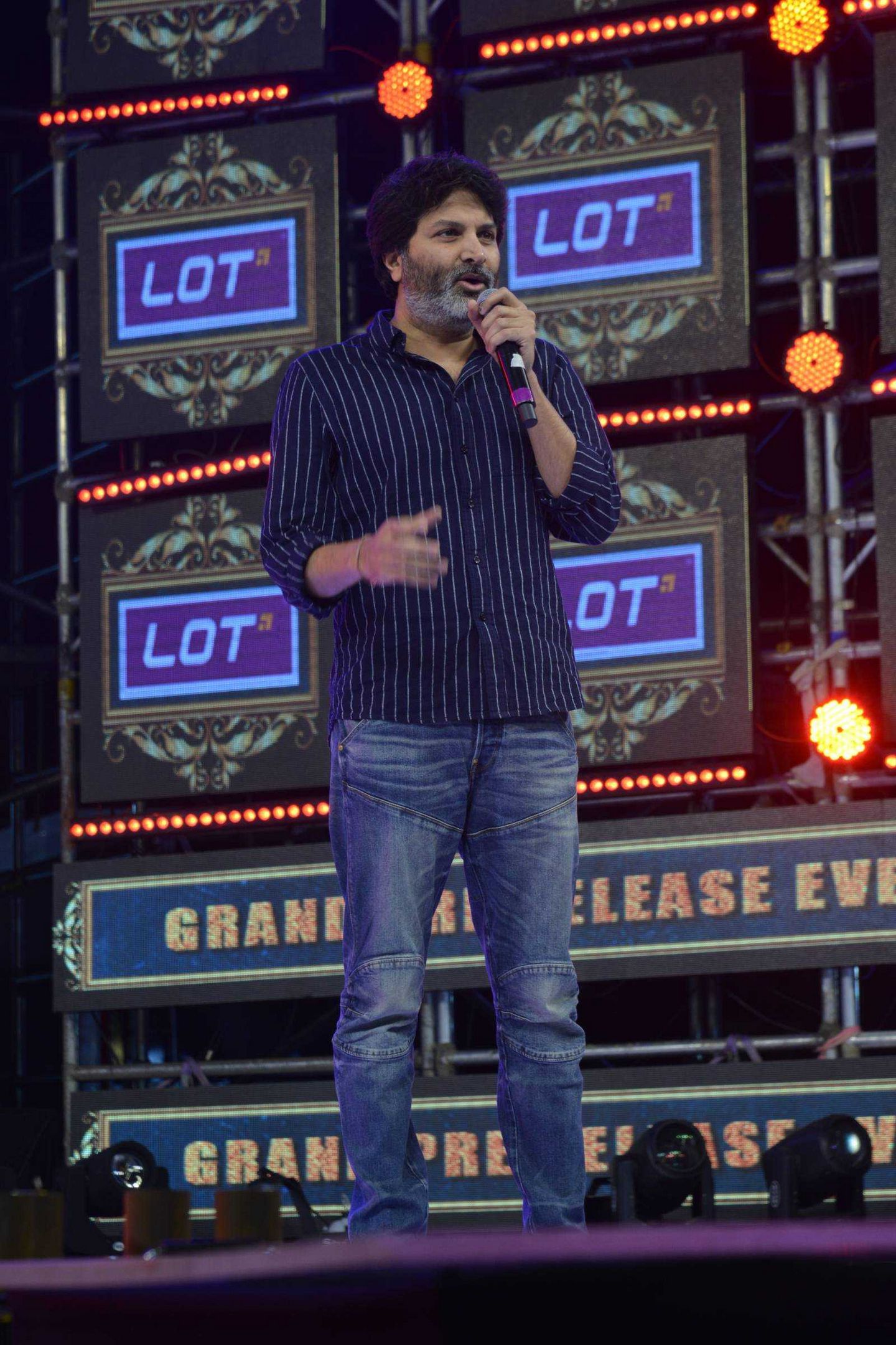 Vinaya Vidheya Rama Pre Release Event Pics