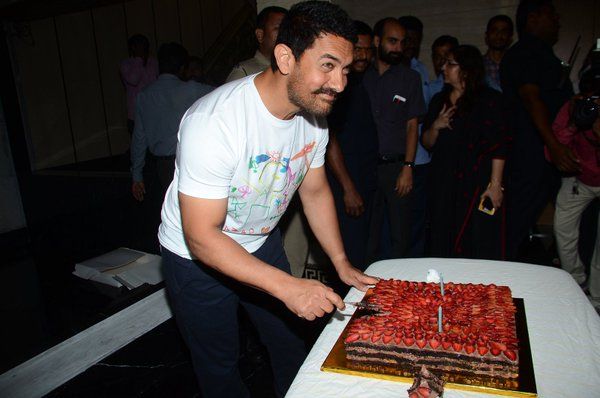 Aamir Khan Birthday Celebrations Photos