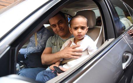 Aamir Khan Celebrates 50th Birthday Photos