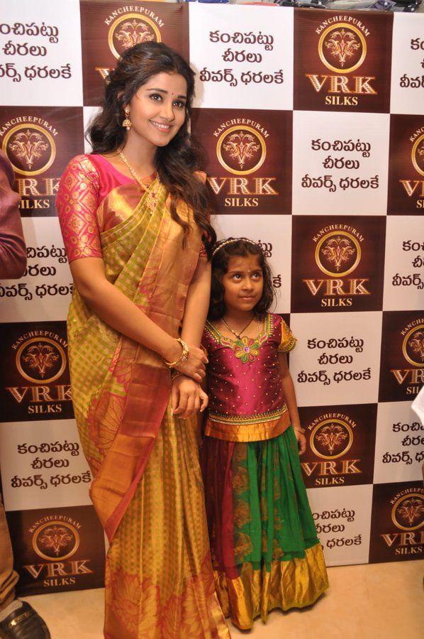 Actress Anupama Parameswaran Inaugurates VRK Silks at Kukatpally