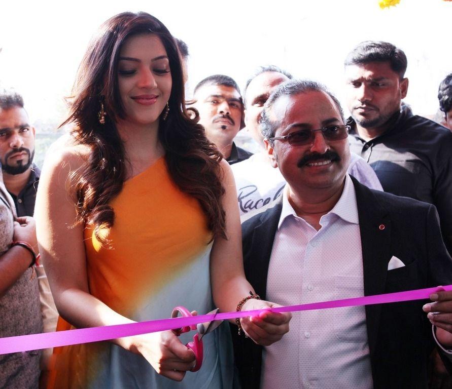 Actress Mehreen Pirzada Launches BNew Mobile Store at Adoni