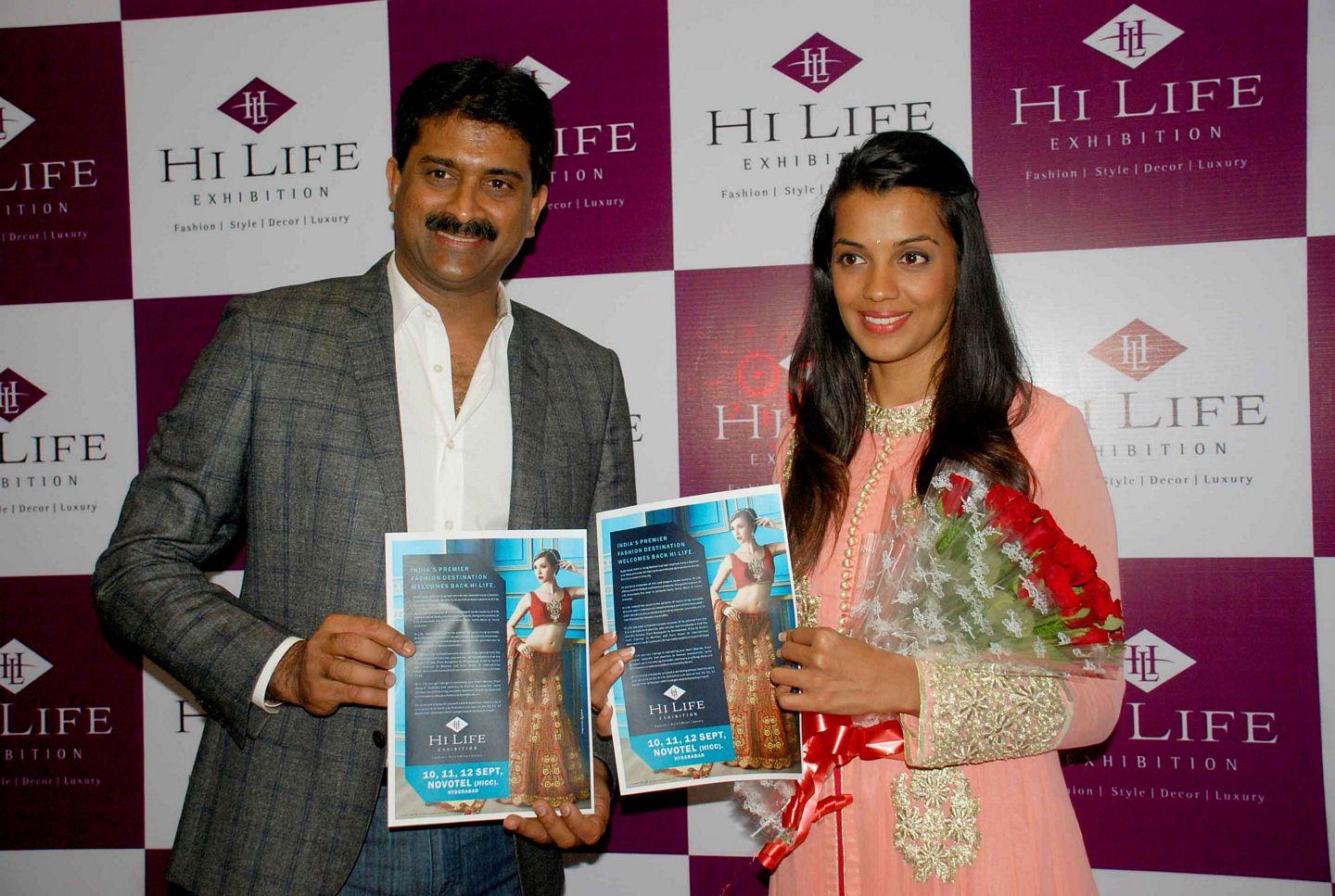 Actress Mugdha Godse Inaugurates Hi-Life Luxury Photos