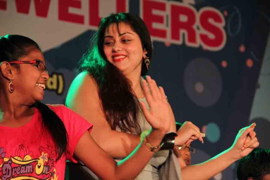 Actress Namita New Year Celebration 2016 Photos