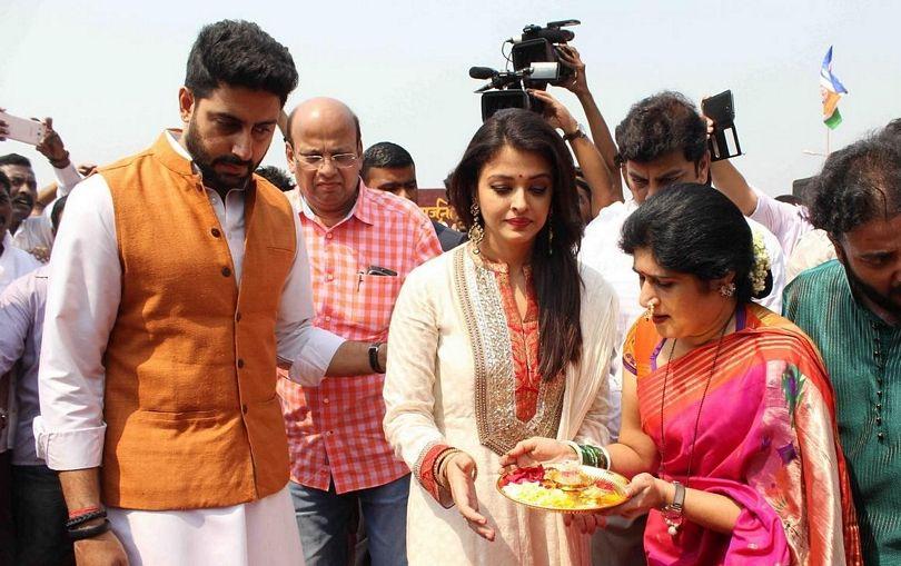  Aishwarya Rai Gudi Padwa Festival Celebrations