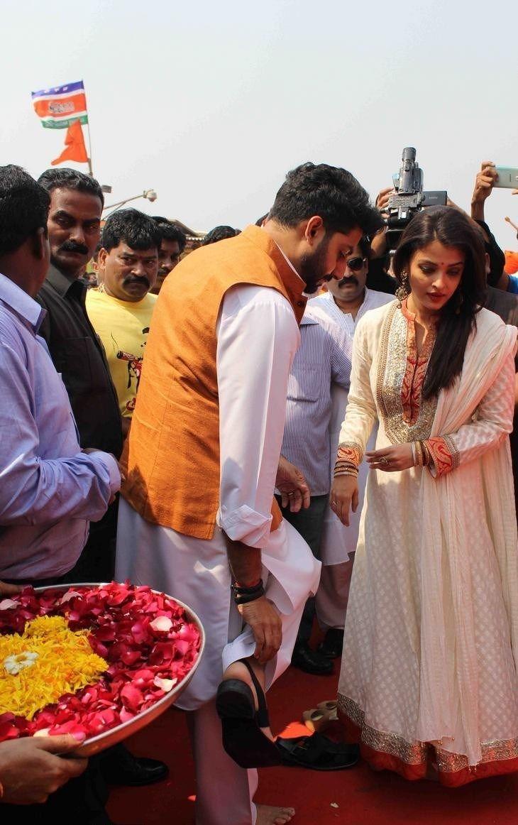  Aishwarya Rai Gudi Padwa Festival Celebrations