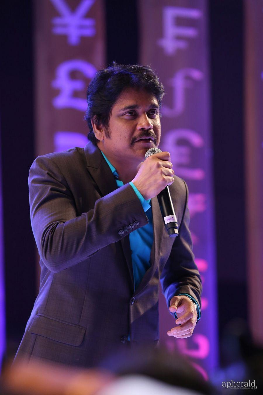Akkineni Nagarjuna At tv 5 awards 2015