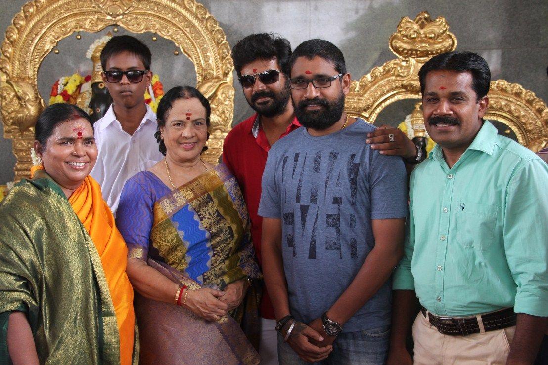 Alillatha Oorla Annanthan MLA Movie Launch Photos