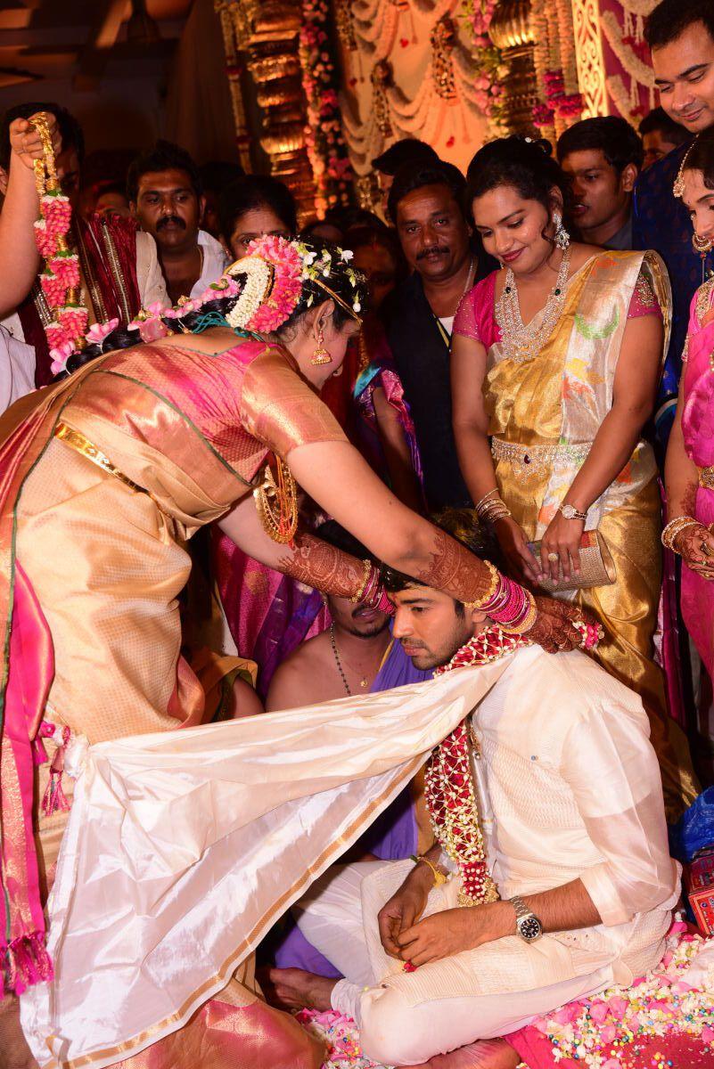 Allari Naresh and Viroopa Marriage Photos