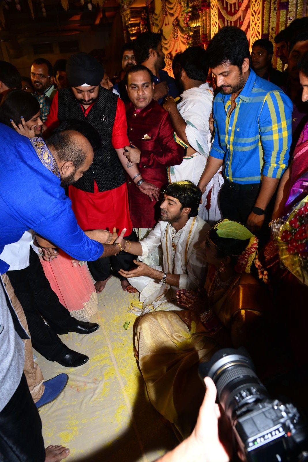 Allari Naresh and Viroopa Marriage Photos