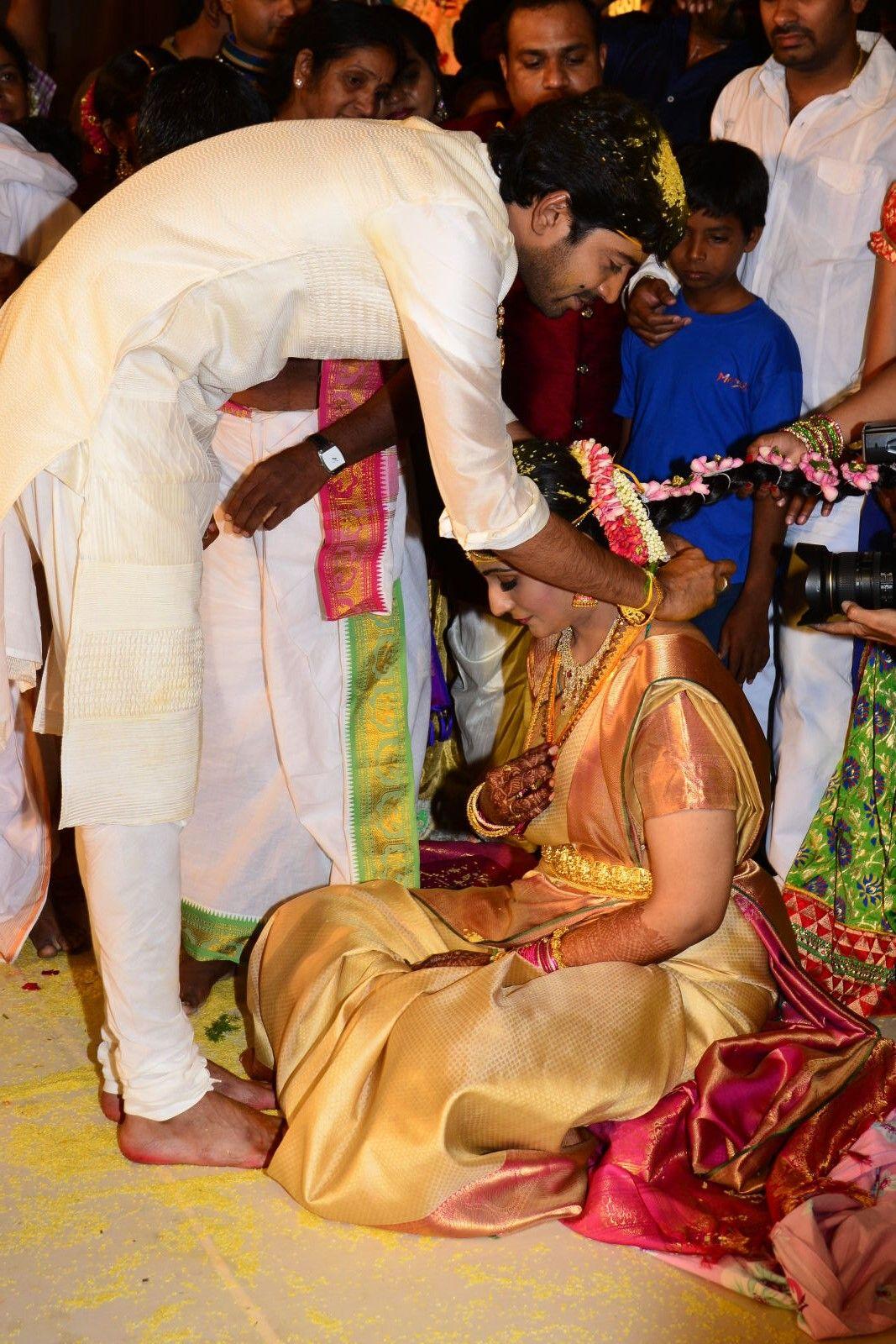 Allari Naresh and Viroopa Marriage Photos