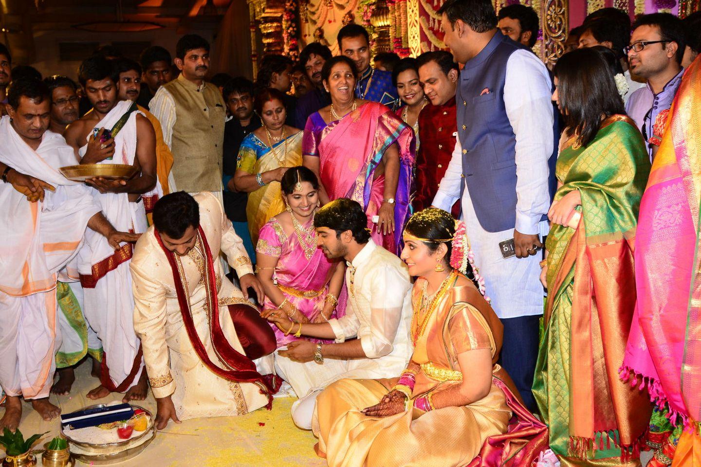Allari Naresh and Viroopa Marriage Photos