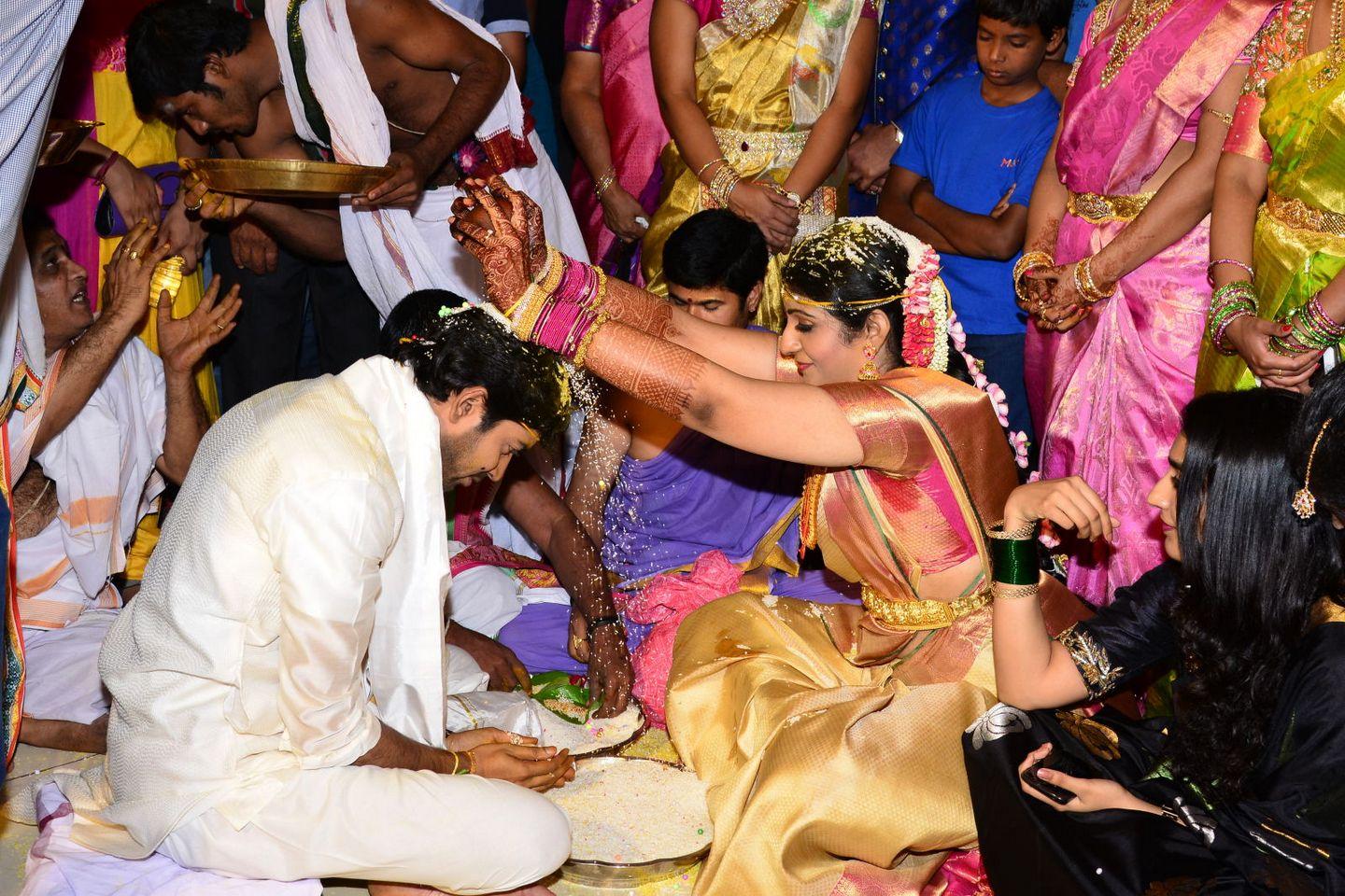 Allari Naresh and Viroopa Marriage Photos