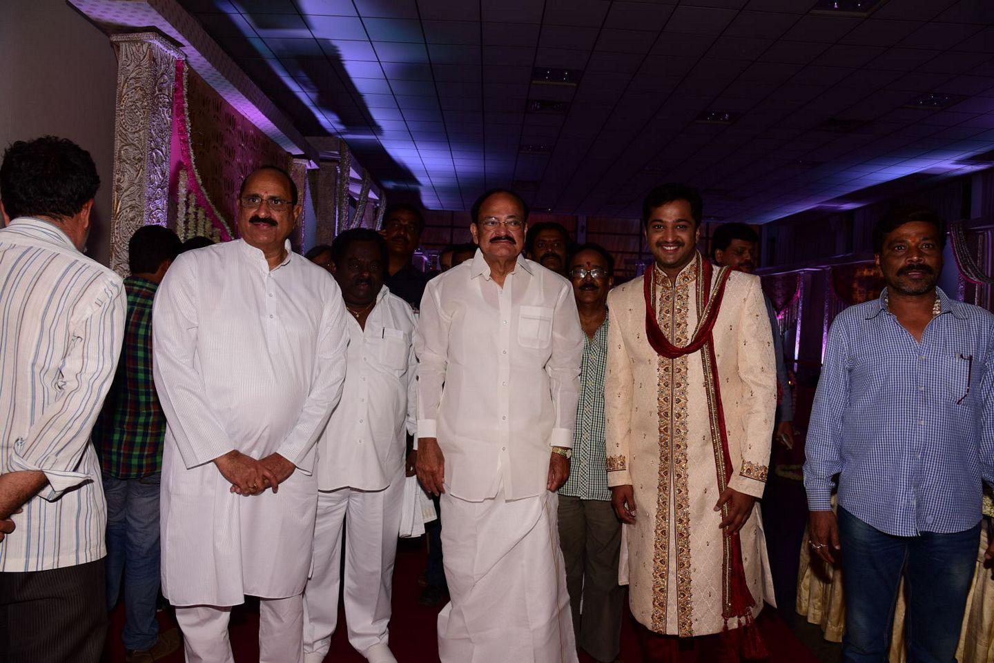 Allari Naresh And Viroopa Wedding Photos