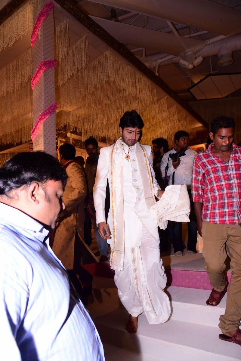 Allari Naresh And Viroopa Wedding Photos