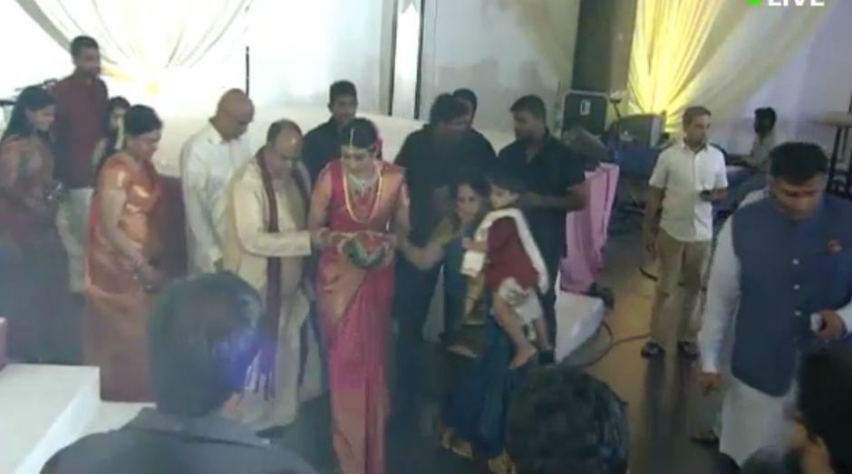 Allari Naresh and Viroopa Wedding Pics