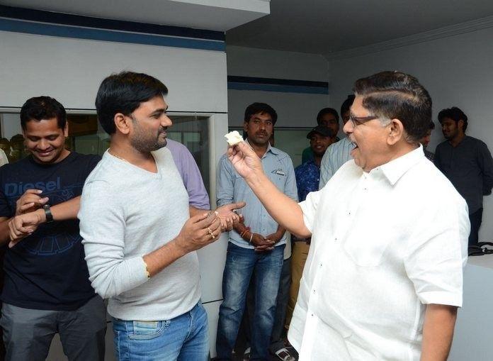 Allu Arjun at Maruthi Birthday Celebrations