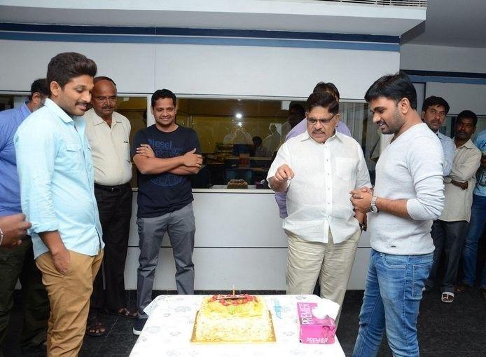 Allu Arjun at Maruthi Birthday Celebrations