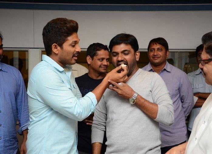 Allu Arjun at Maruthi Birthday Celebrations