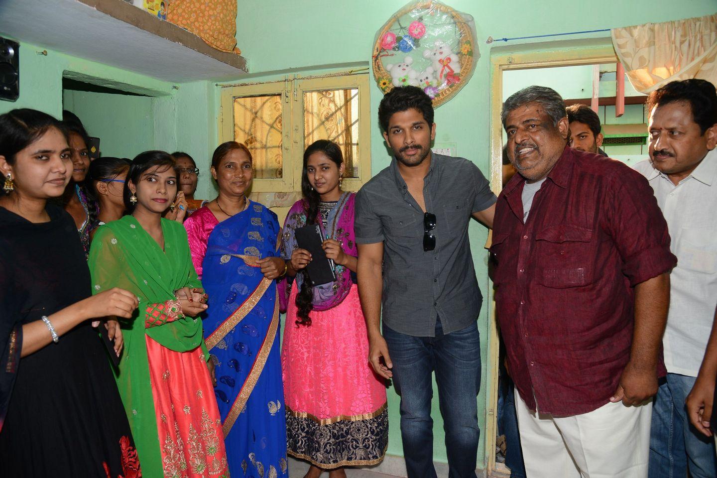 Allu Arjun at Noor Mahamood House Photos