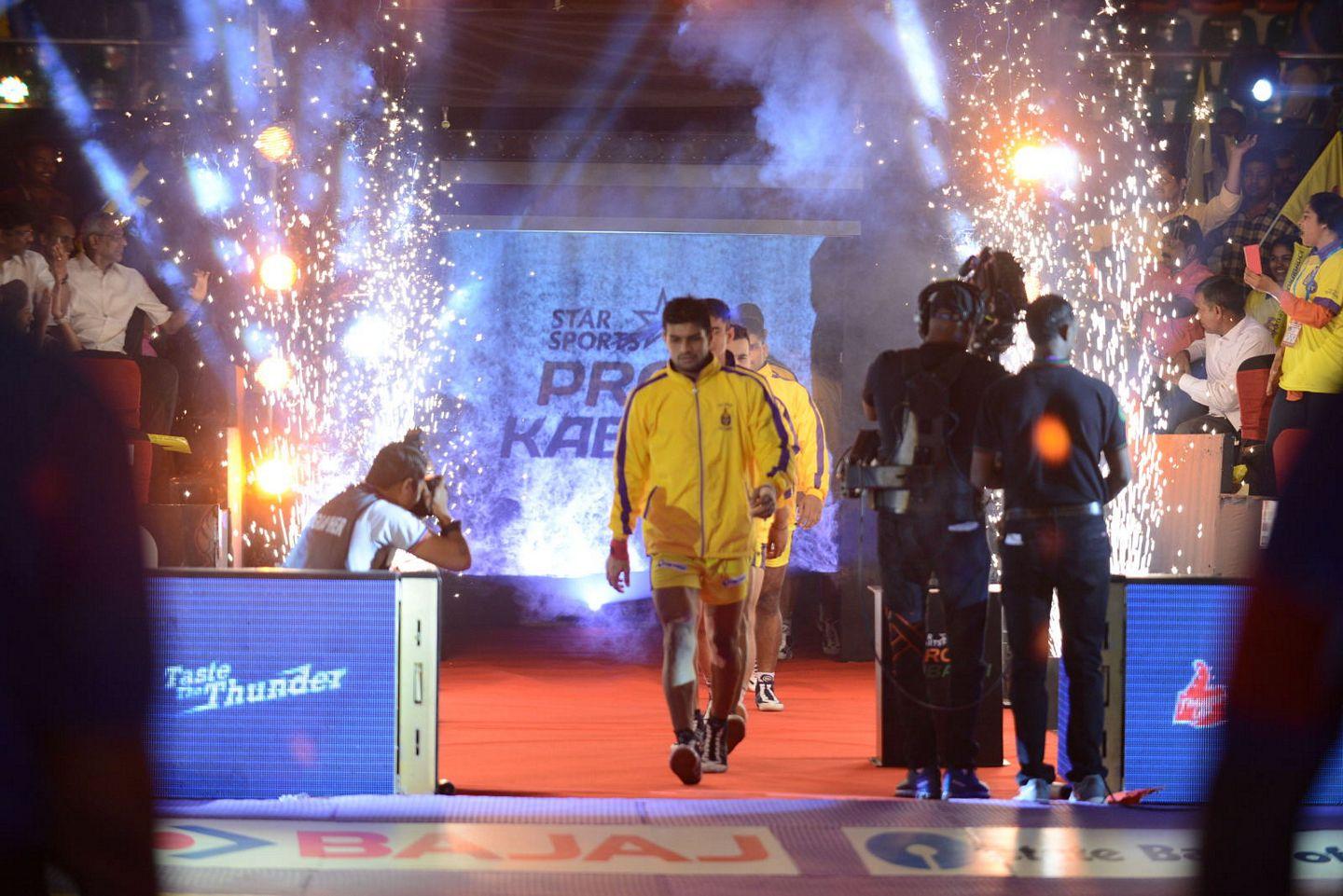 Allu Arjun Family at PRO Kabaddi League Match Photos