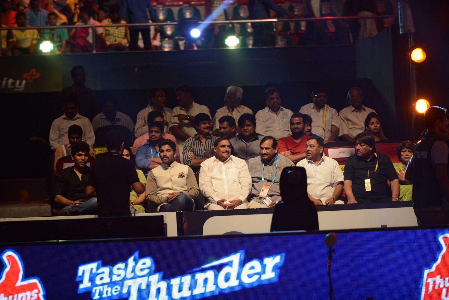 Allu Arjun Family at PRO Kabaddi League Match Photos