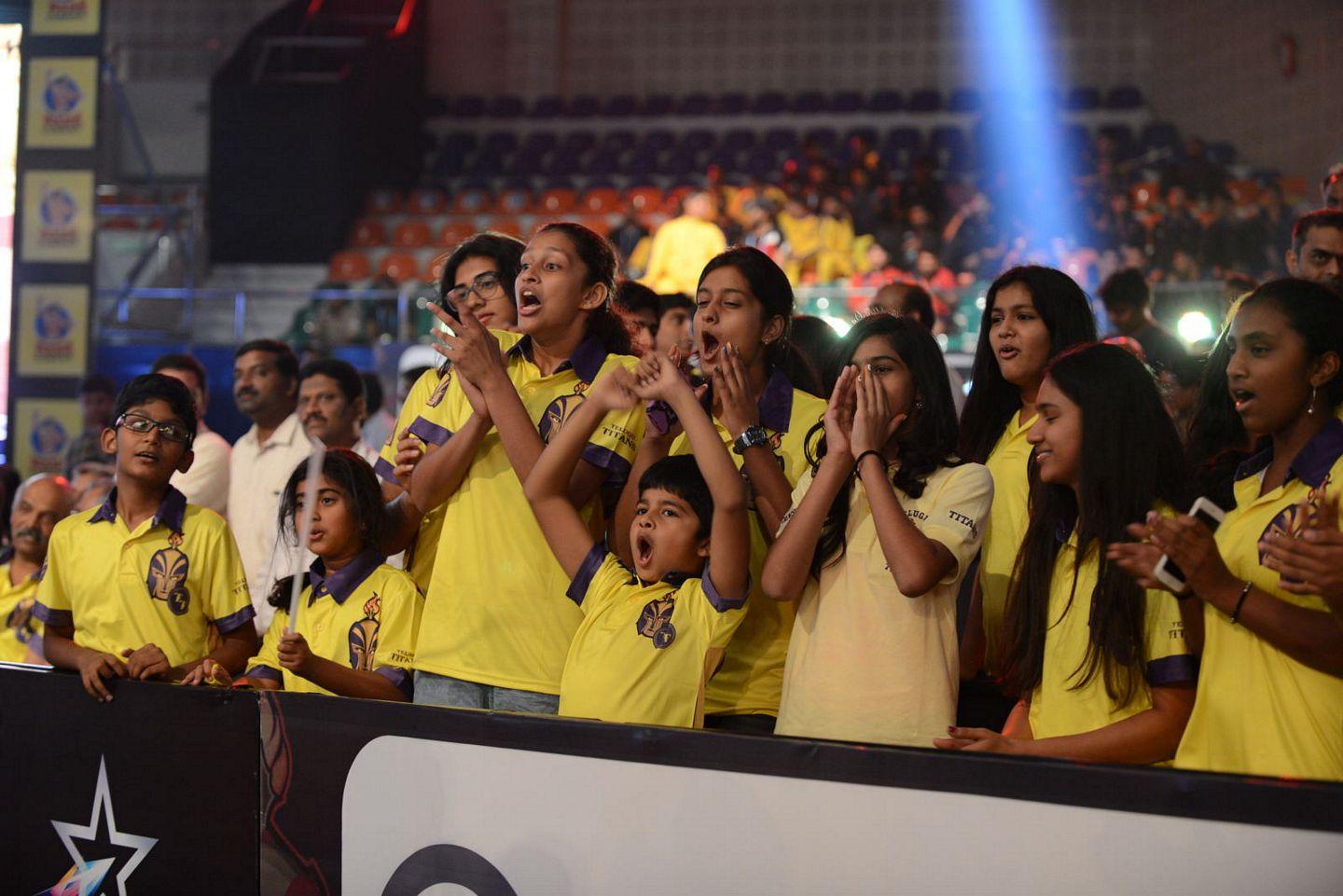 Allu Arjun Family at PRO Kabaddi League Match Photos