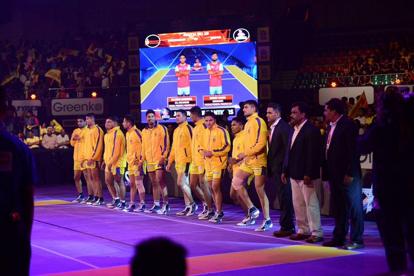 Allu Arjun Family at PRO Kabaddi League Match Photos