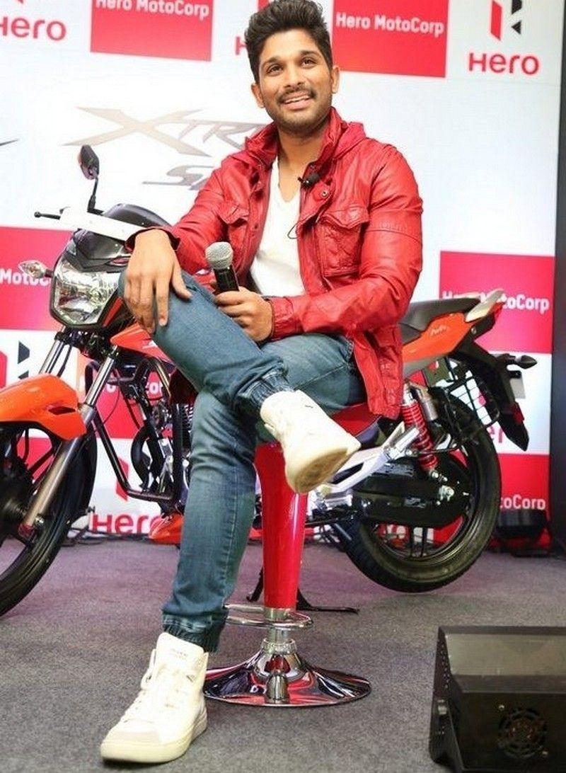 Allu Arjun launches Hero Motocorp Bike Photos