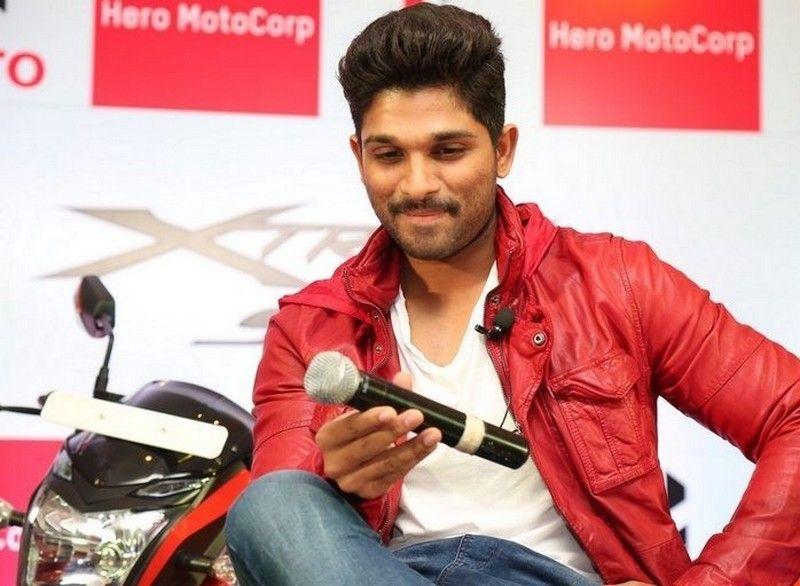 Allu Arjun launches Hero Motocorp Bike Photos