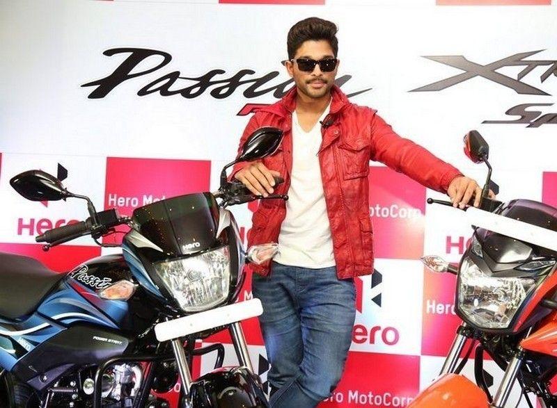 Allu Arjun launches Hero Motocorp Bike Photos