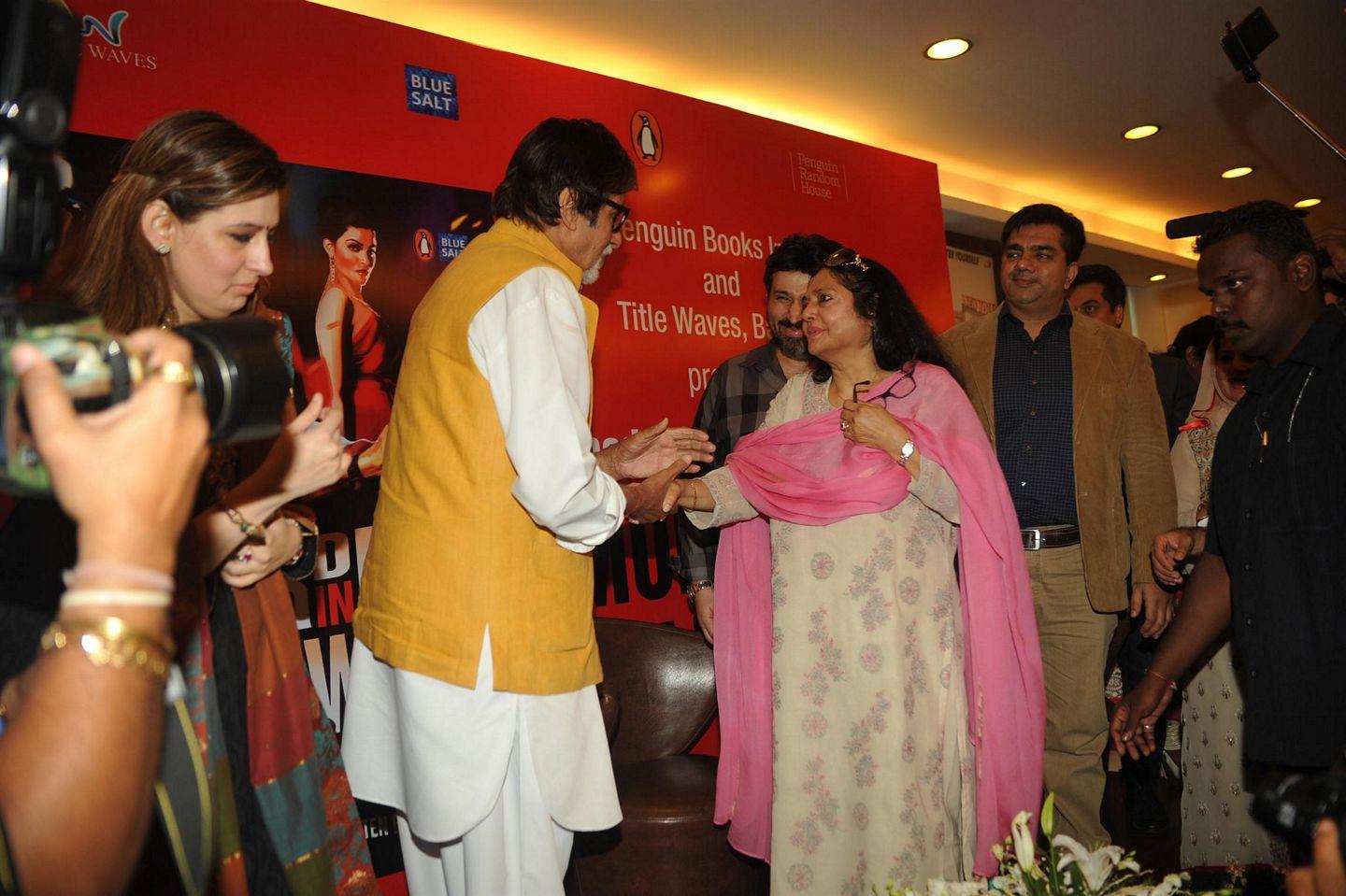 Amitabh Bachchan launches Shadab Amjad Khans book