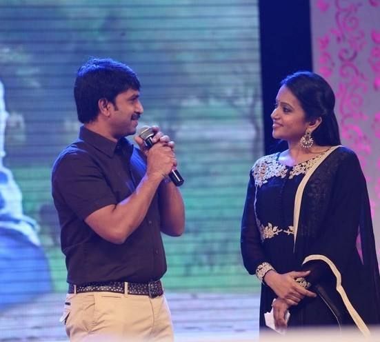 Anchor Suma A aa Audio Movie Function pics