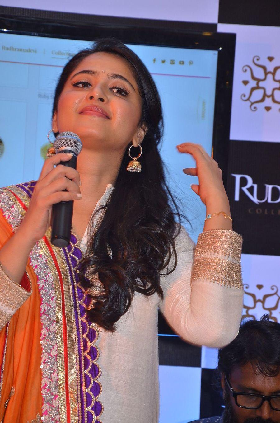 Anushka Launches Rudhramadevi Jewellers Section Photos