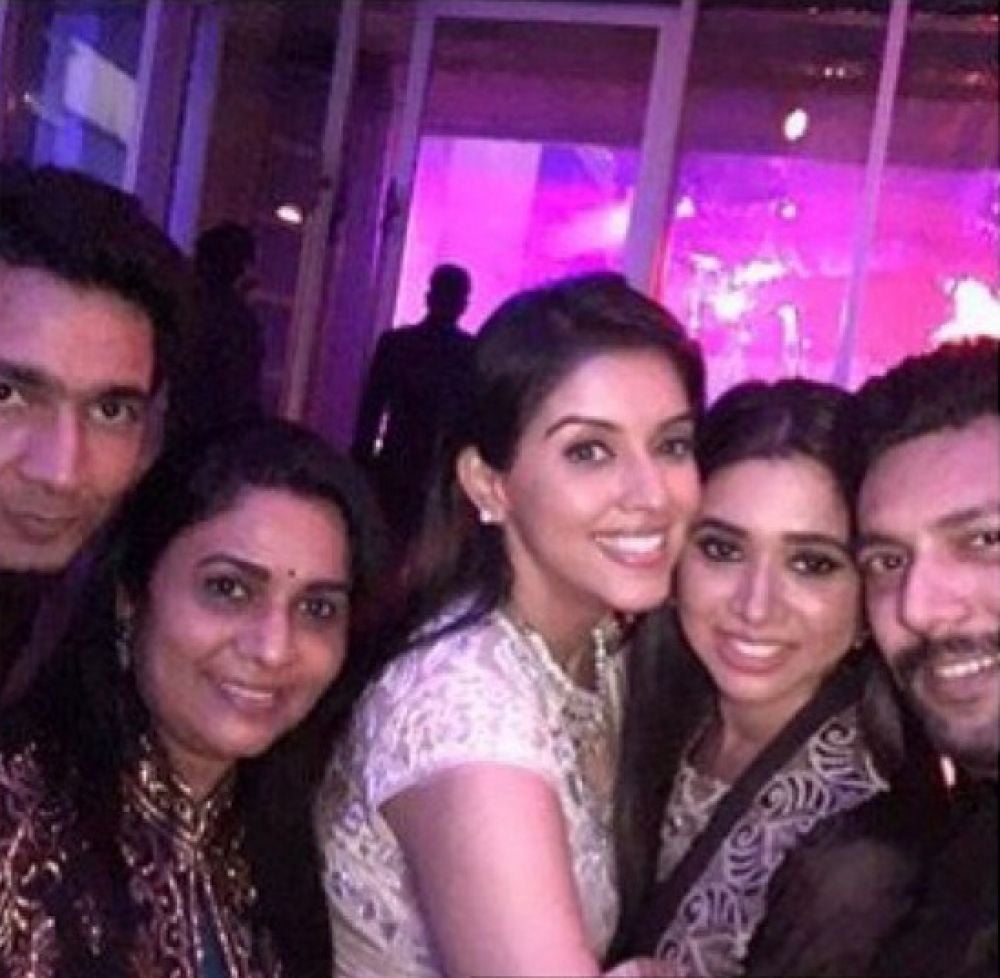 Asin Thottumkal & Rahul Sharma Wedding Reception Photos