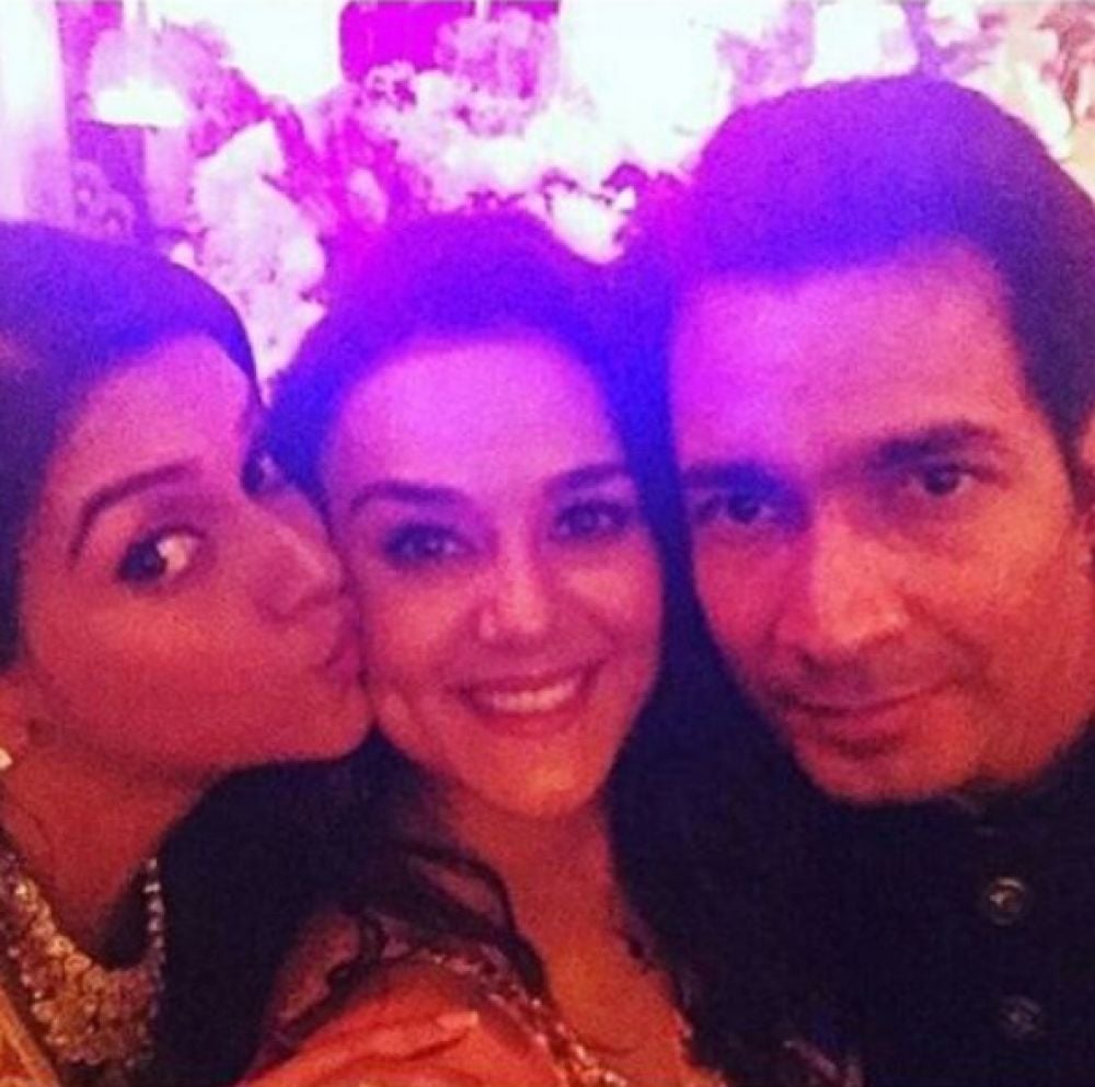 Asin Thottumkal & Rahul Sharma Wedding Reception Photos