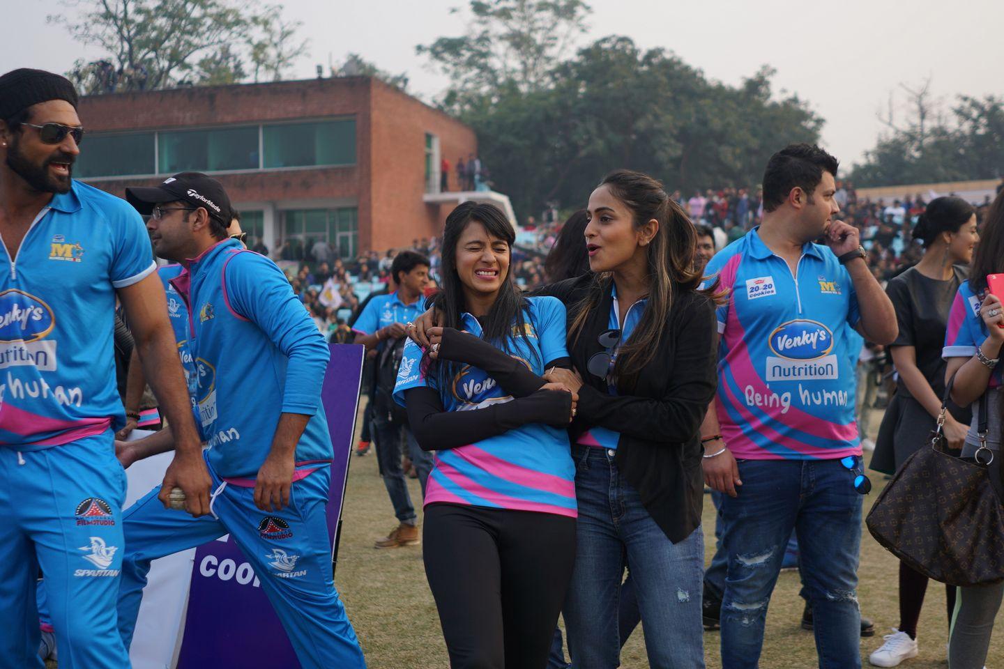 Bhojpuri Dabanggs Vs Mumbai Heroes