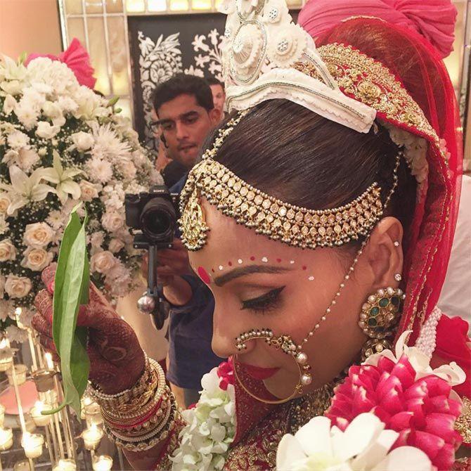 bipasha basu and karan singh wedding photos