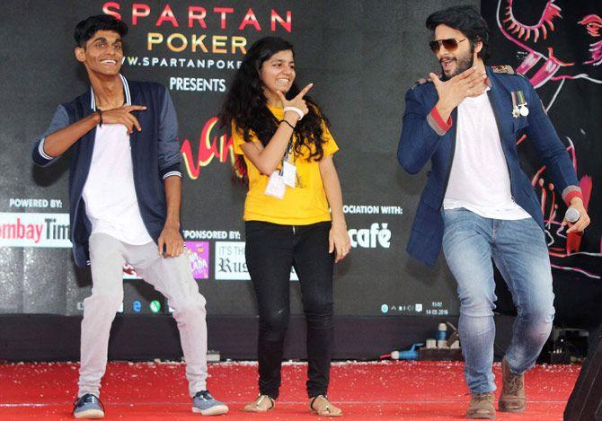 Bollywood celebs have a blast at Umang Festival in Mumbai