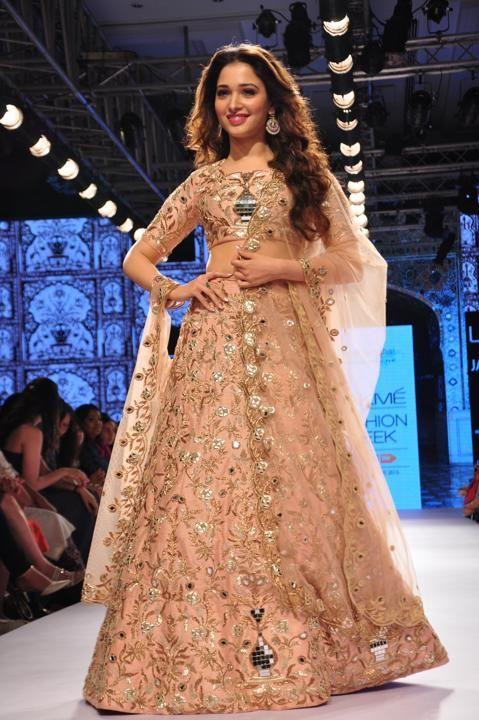 Bollywood stars At The Ramp Walk
