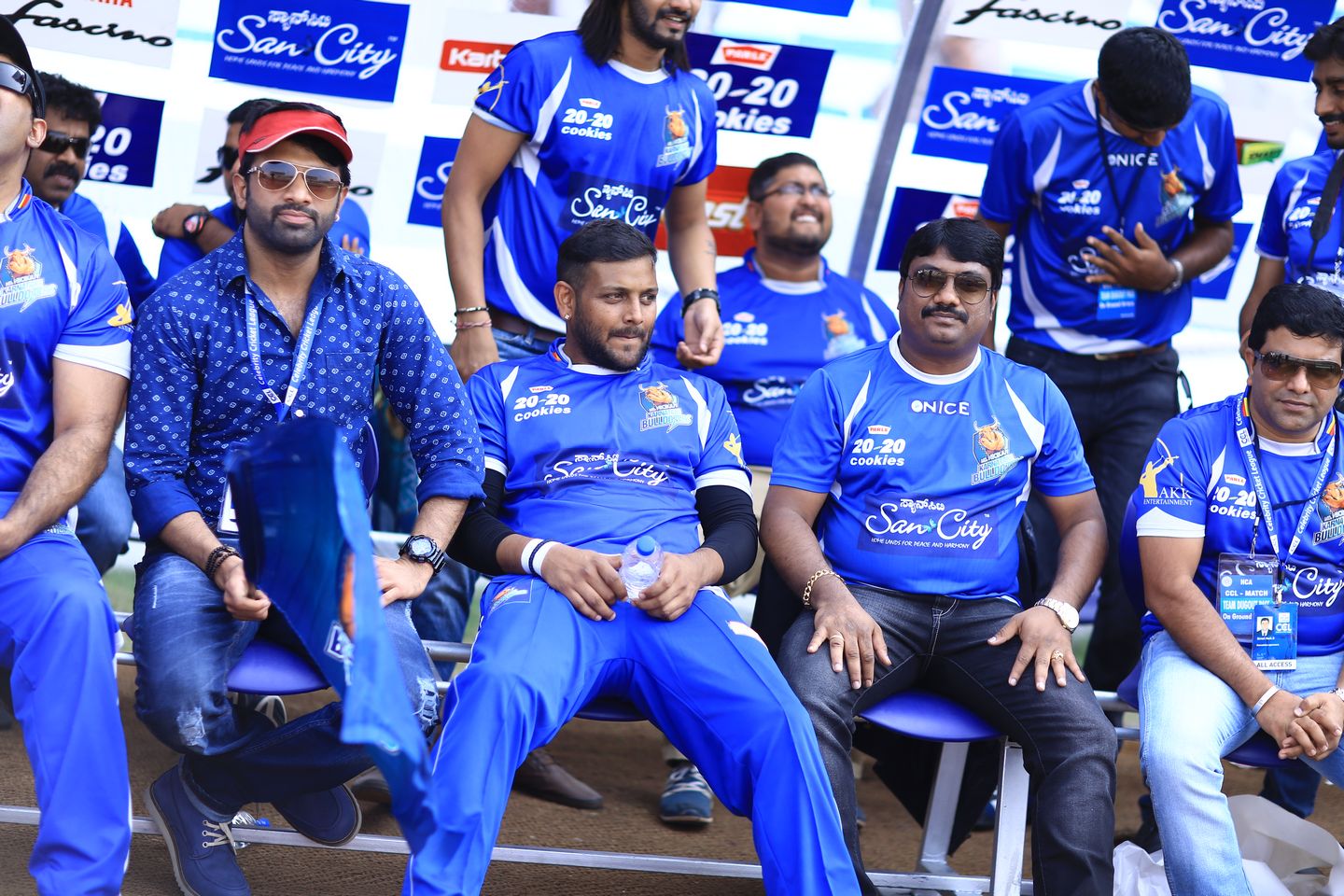 CCL6 Semi Final Karnataka Bulldozers vs Bengal Tigers Match Photos