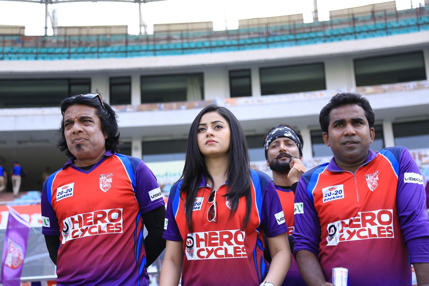 CCL6 Semi Final Karnataka Bulldozers vs Bengal Tigers Match Photos